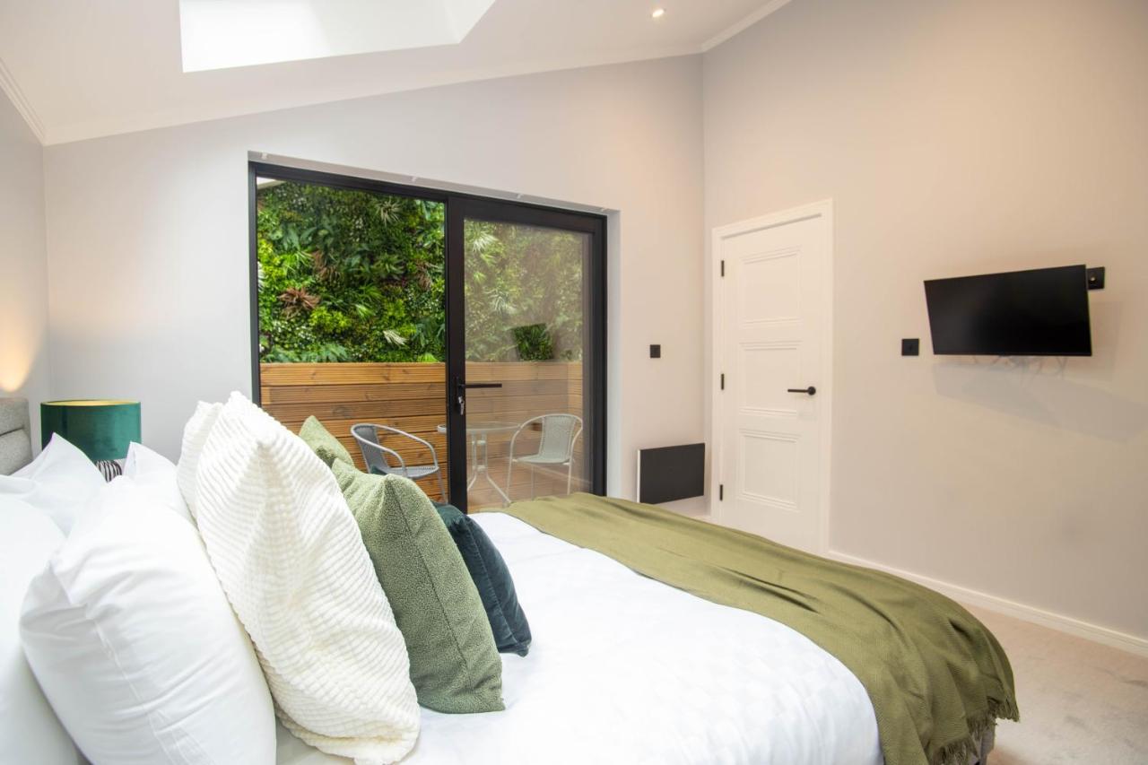 Modern & Chic One Bedroom Apartments In Fitzrovia By Sojo Stay 런던 외부 사진