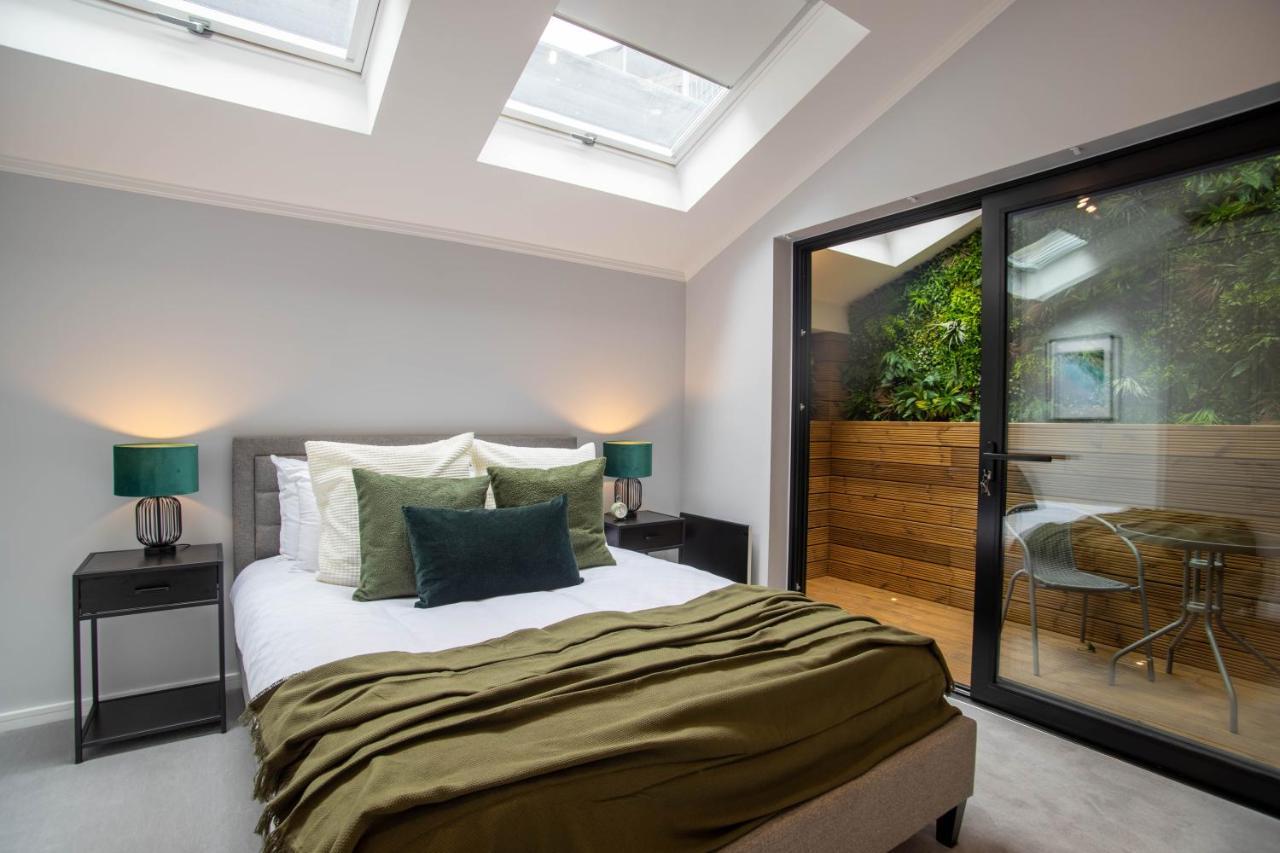 Modern & Chic One Bedroom Apartments In Fitzrovia By Sojo Stay 런던 외부 사진