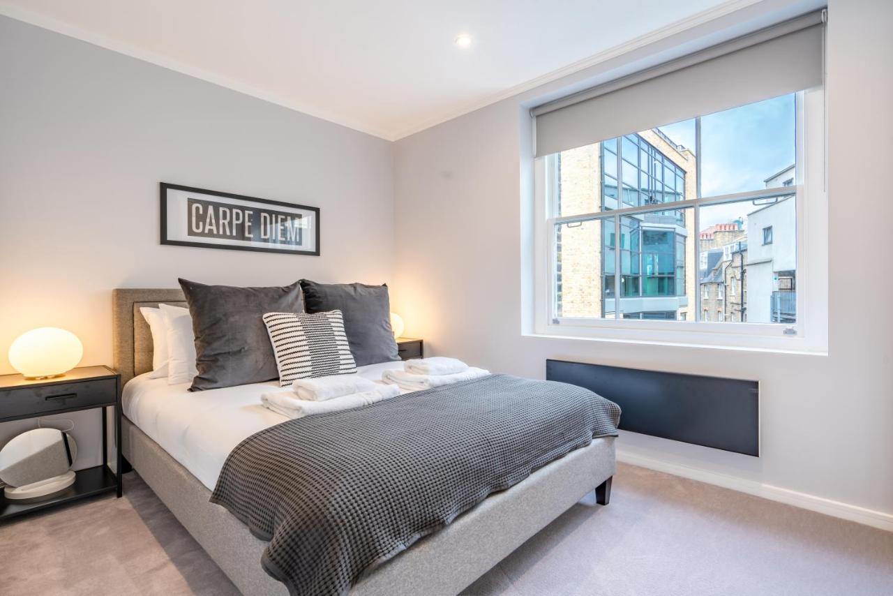Modern & Chic One Bedroom Apartments In Fitzrovia By Sojo Stay 런던 외부 사진